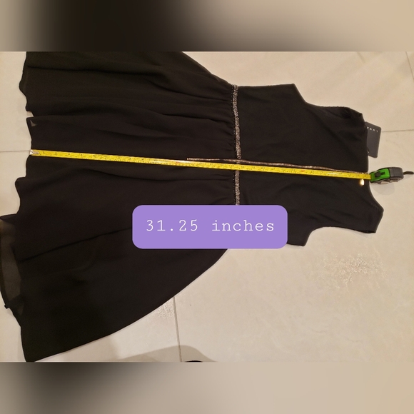 Black and gold medium short dress - Picture 7 of 11